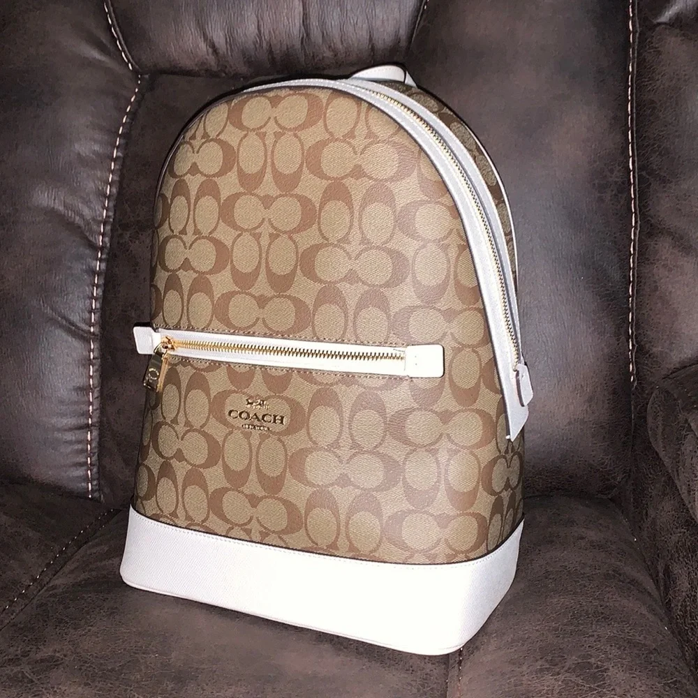 Coach Backpack - Picture 4 of 5